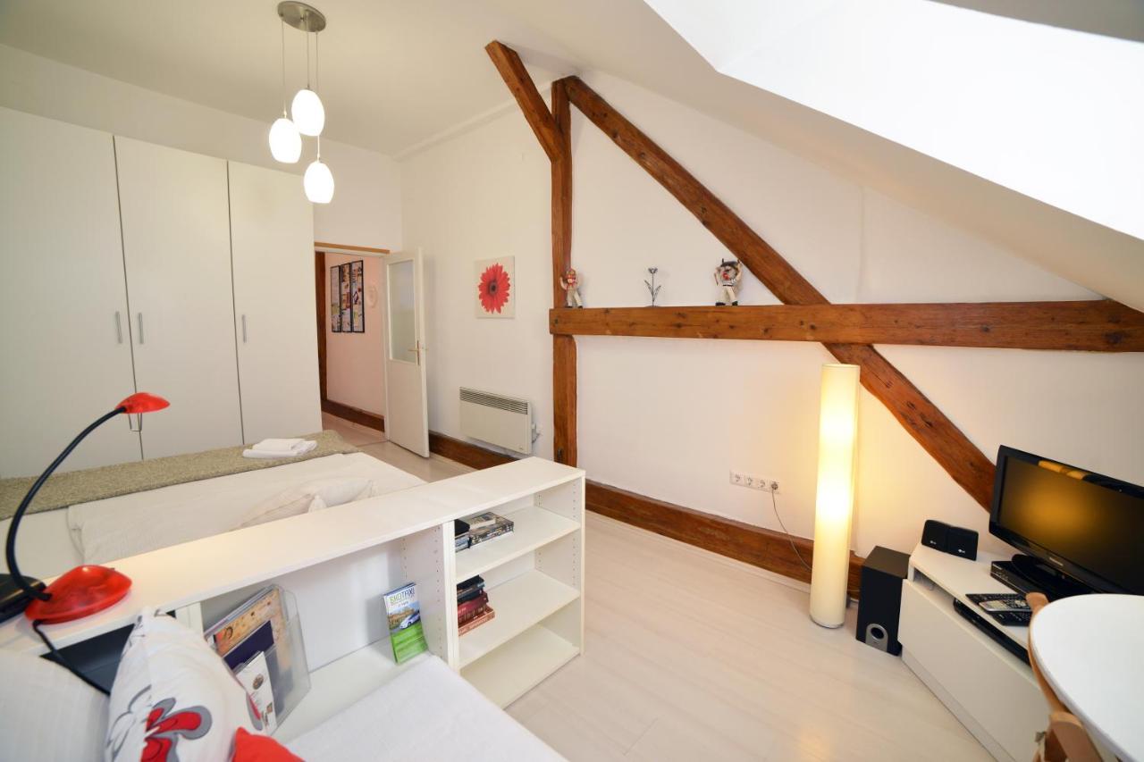 Studio Apartment White Zagreb Dış mekan fotoğraf