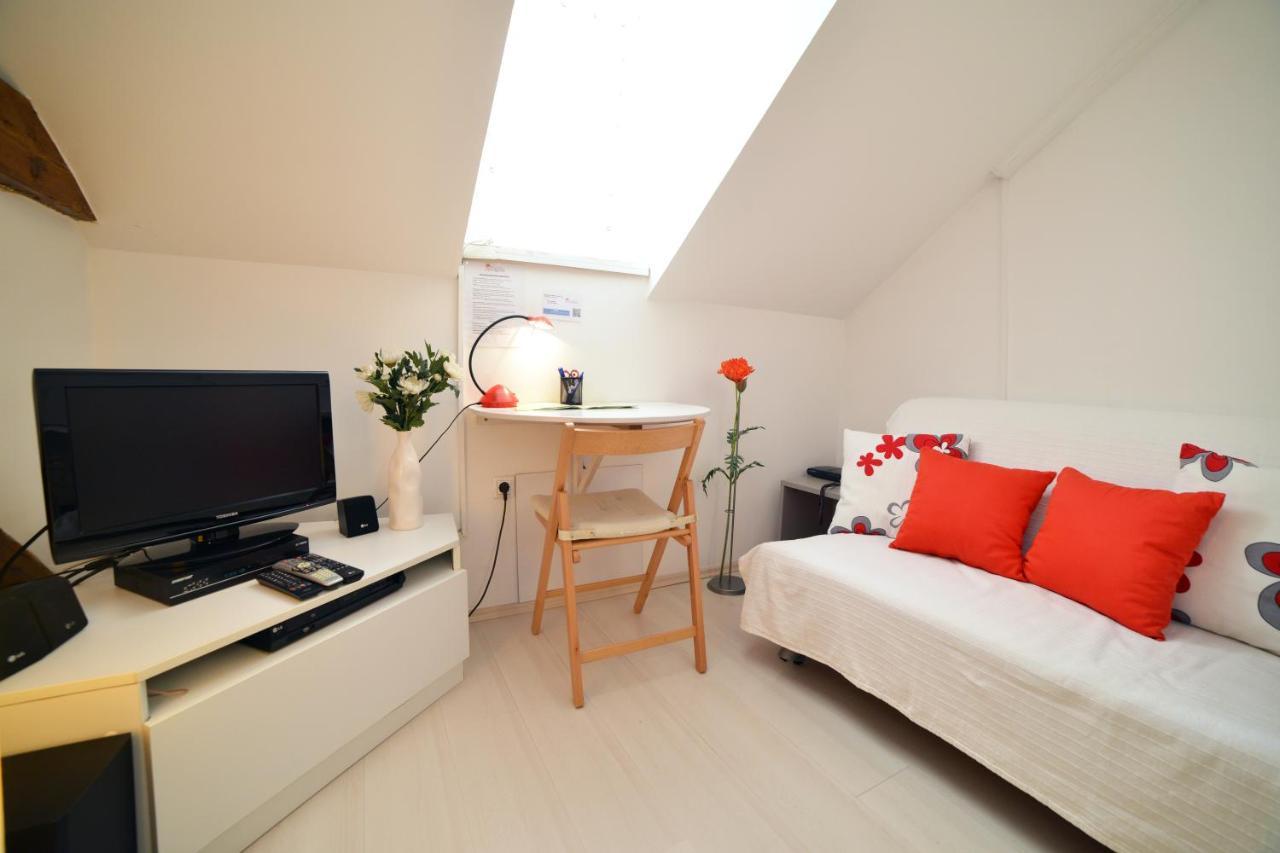 Studio Apartment White Zagreb Dış mekan fotoğraf